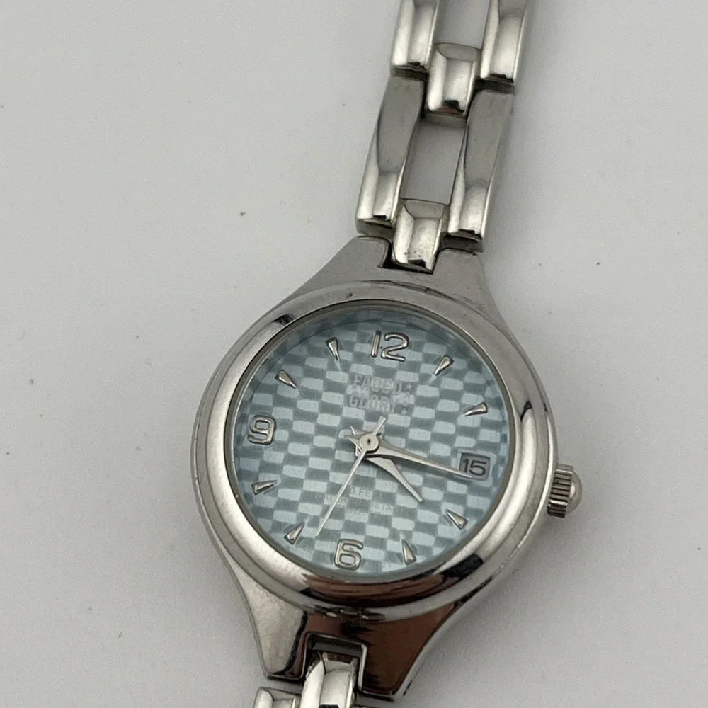Faded‎ Glory Watch Women Silver 7.5